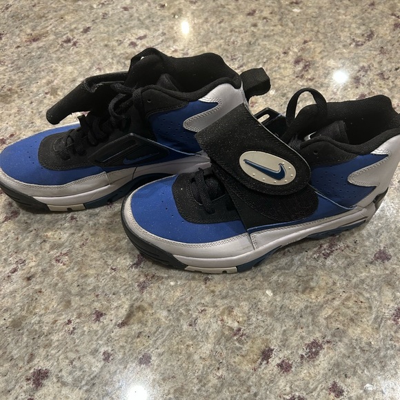 Nike Blue and Black Athletic Sneakers with Strap - Picture 2 of 6